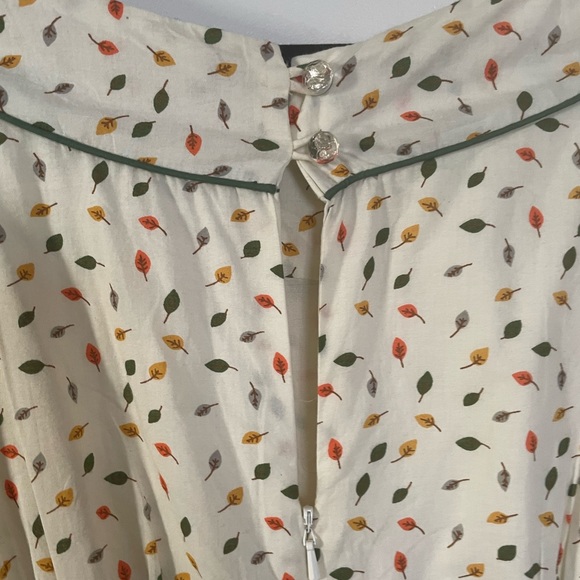 Emily and Fin Leaf Pattern Dress - Picture 4 of 7